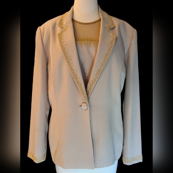 St. Anthony evening size 14 tan 3 piece suit - Picture 8 of 16